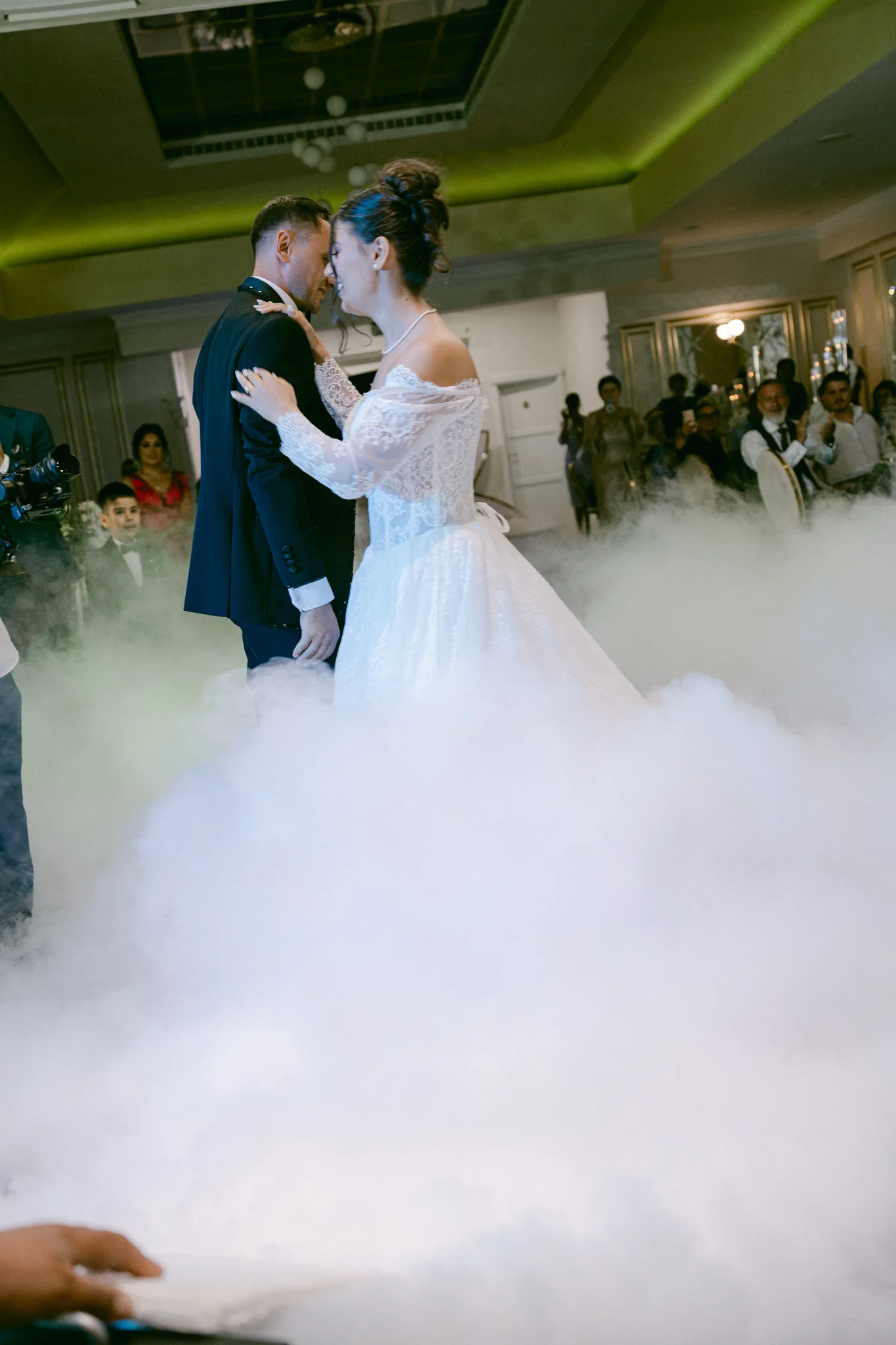 Adrian & Bianca — Cadru 24